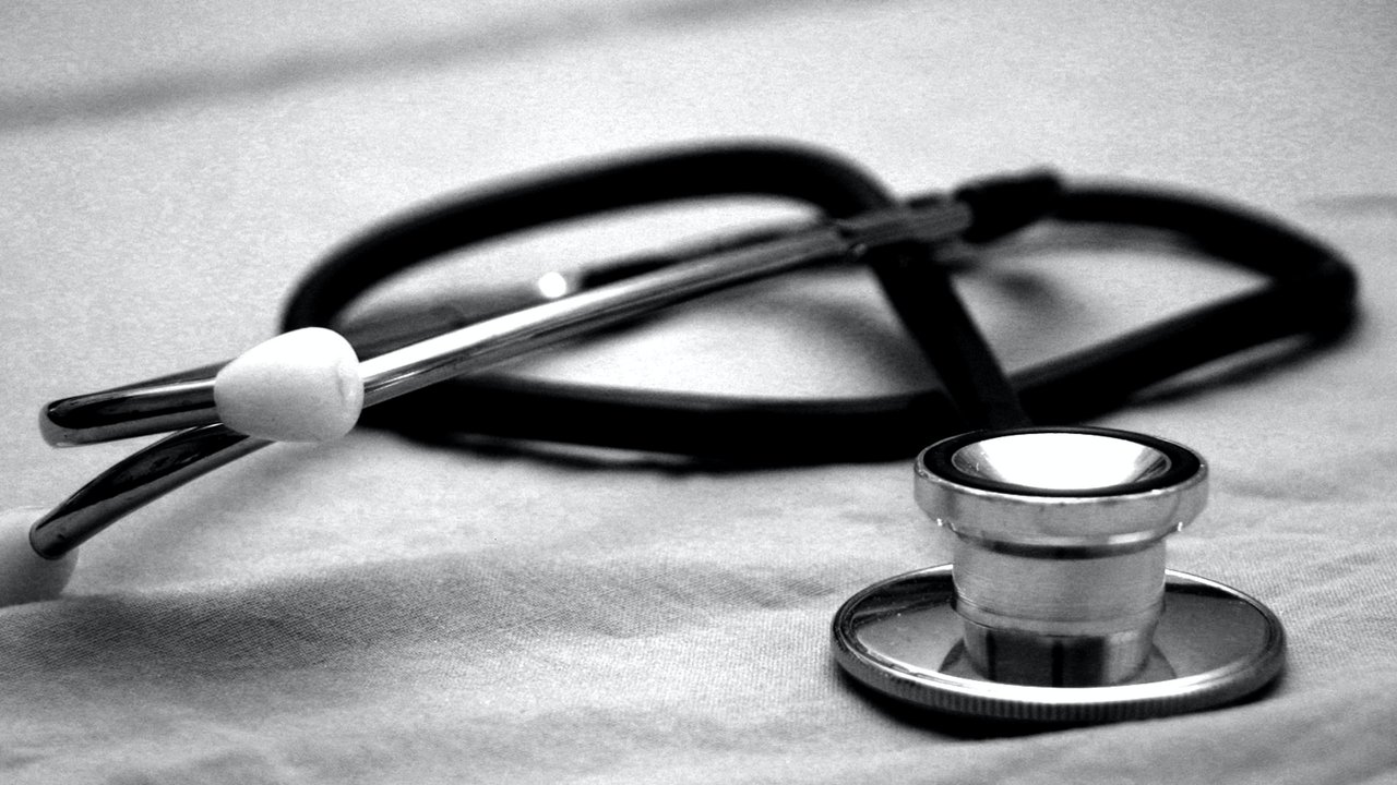 Ilustrasi dokter/dok. Unsplash Hush Naidoo