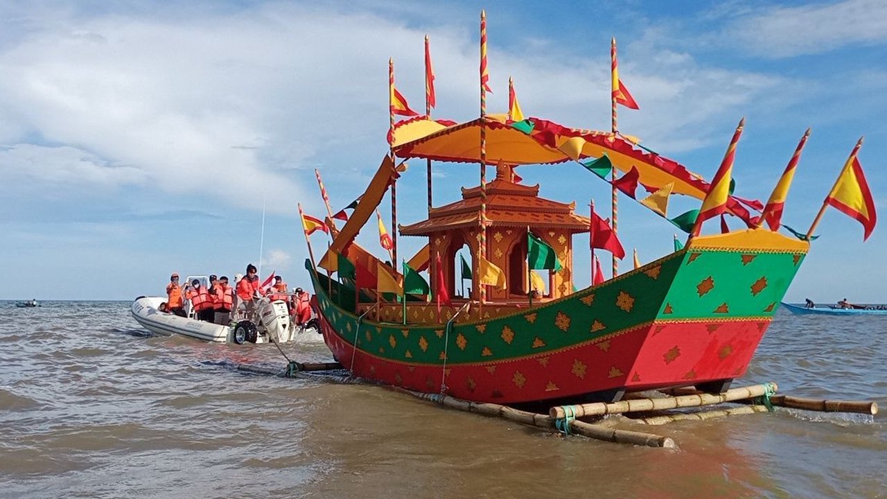 Proses Penurunan Padaw Tujuh Dulung