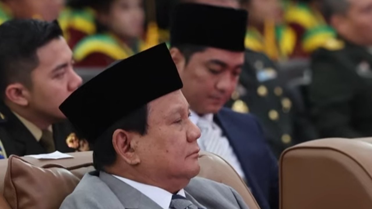 Sejumlah Ketua Umum Partai Politik juga terlihat hadir untuk menyaksikan ditetapkannya Prabowo Subianto dan Gibran Rakabuming Raka sebagai Presiden dan Wakil Presiden RI terpilih untuk periode 2024-2029. (Liputan6.com/Angga Yuniar)