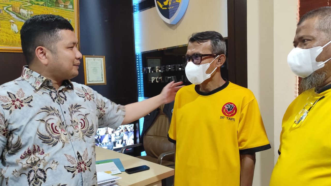 Distribusi Tayangan Ilegal