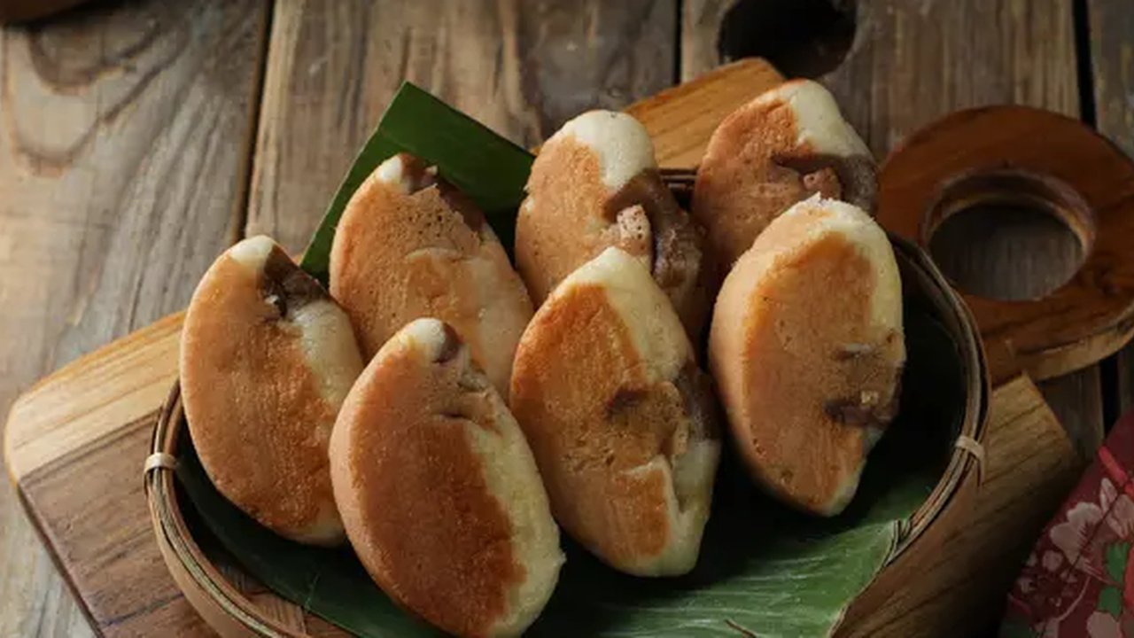 kue pukis pandan