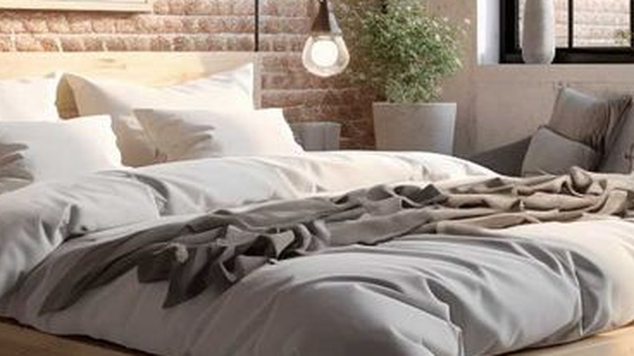 Cobalah beberapa desain ini, dan jadikan kamar tidur pribadimu nyaman seperti kamar hotel yang mewah. Yuk, simak penjelasan lengkap tentang desainnya!