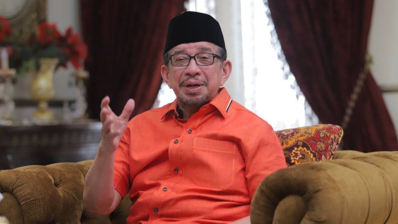 Ketua Majelis Syura PKS Dr Salim Segaf Al Jufri memimpin program pembagian satu juta paket kurban PKS yag digelar di Indonesia. (Istimewa)