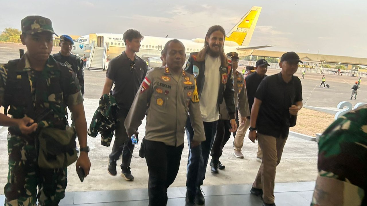 Pilot Susi Air Kapten Philip Mark Mehrtens