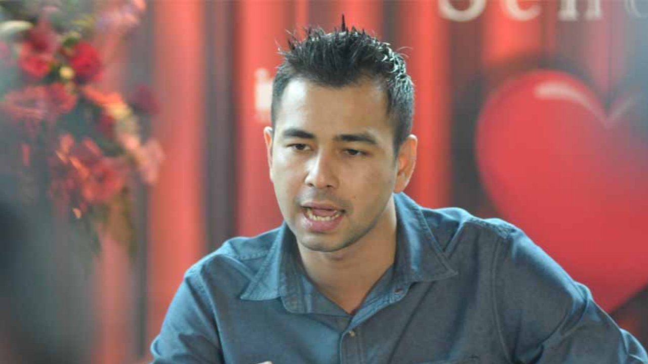 Raffi Ahmad menegaskan bahwa dia belum melamar Nagita Slavina (Liputan6.com/Panji Diksana).