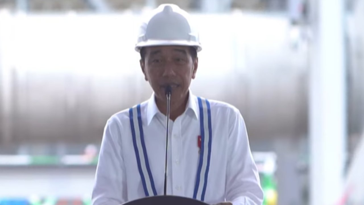 Jokowi Resmikan Smelter PT Freeport di Gresik Senilai Rp56 Triliun