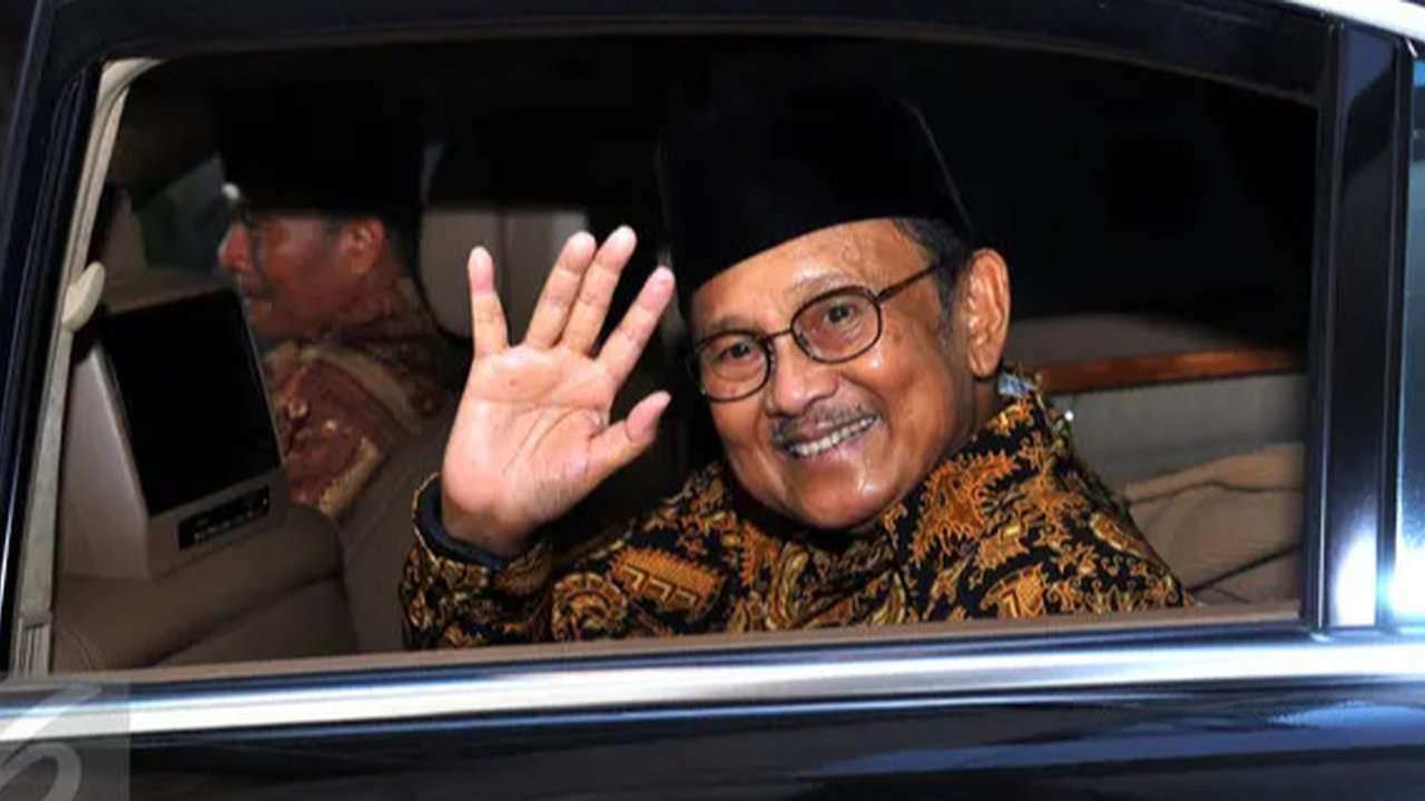 4 Warisan Teknologi BJ Habibie yang Diakui Dunia