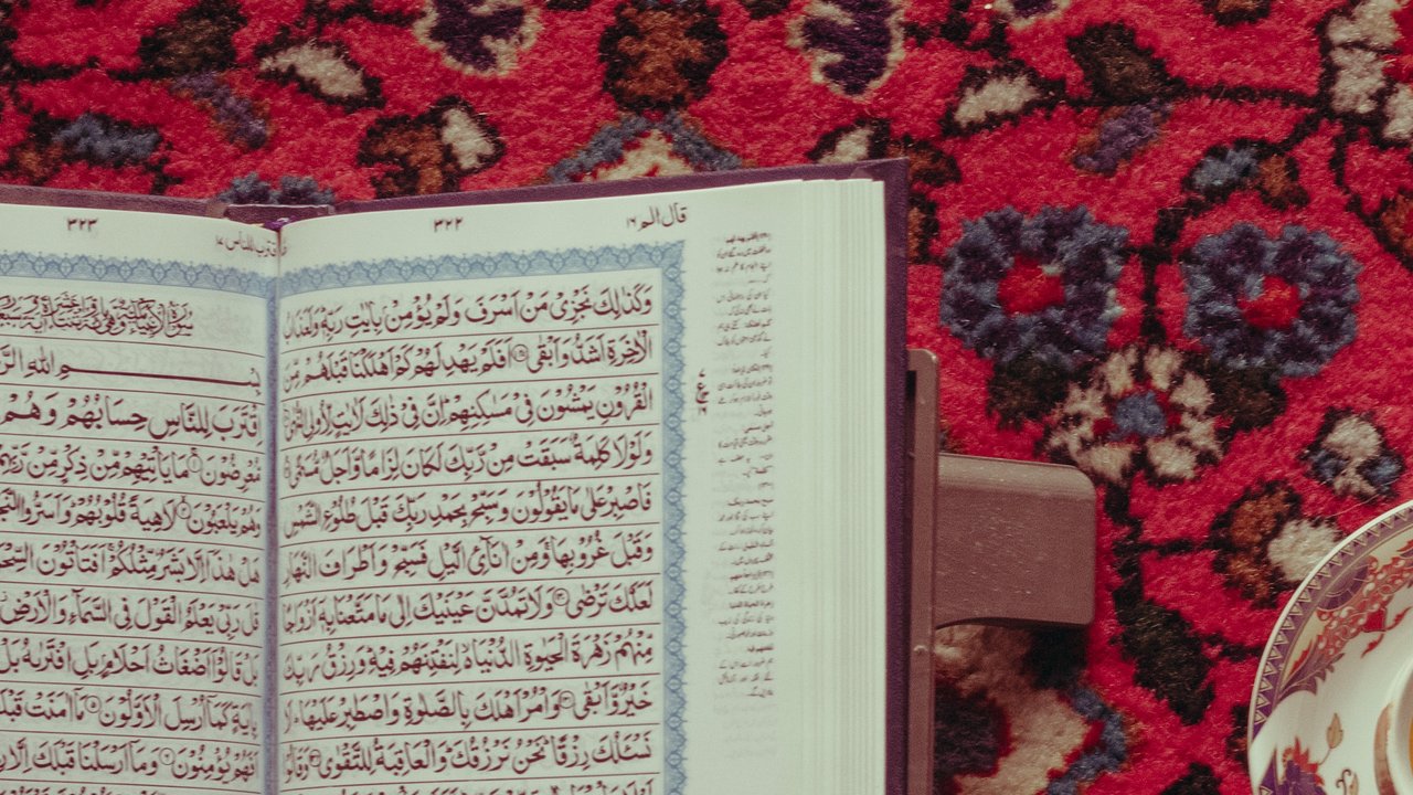 Doa Tahlil Kubur Singkat Arab Latin dan Artinya, Mudah Dihafalkan