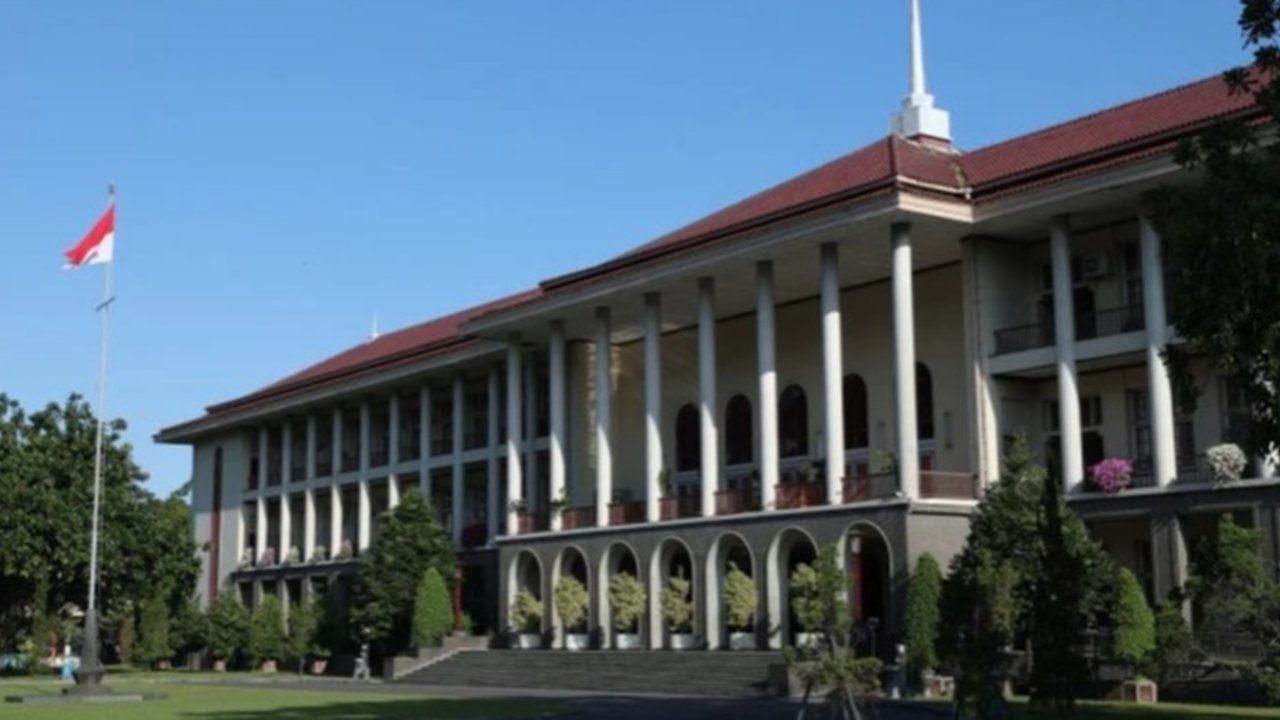 Dosen paling berpengaruh di dunia dari UGM