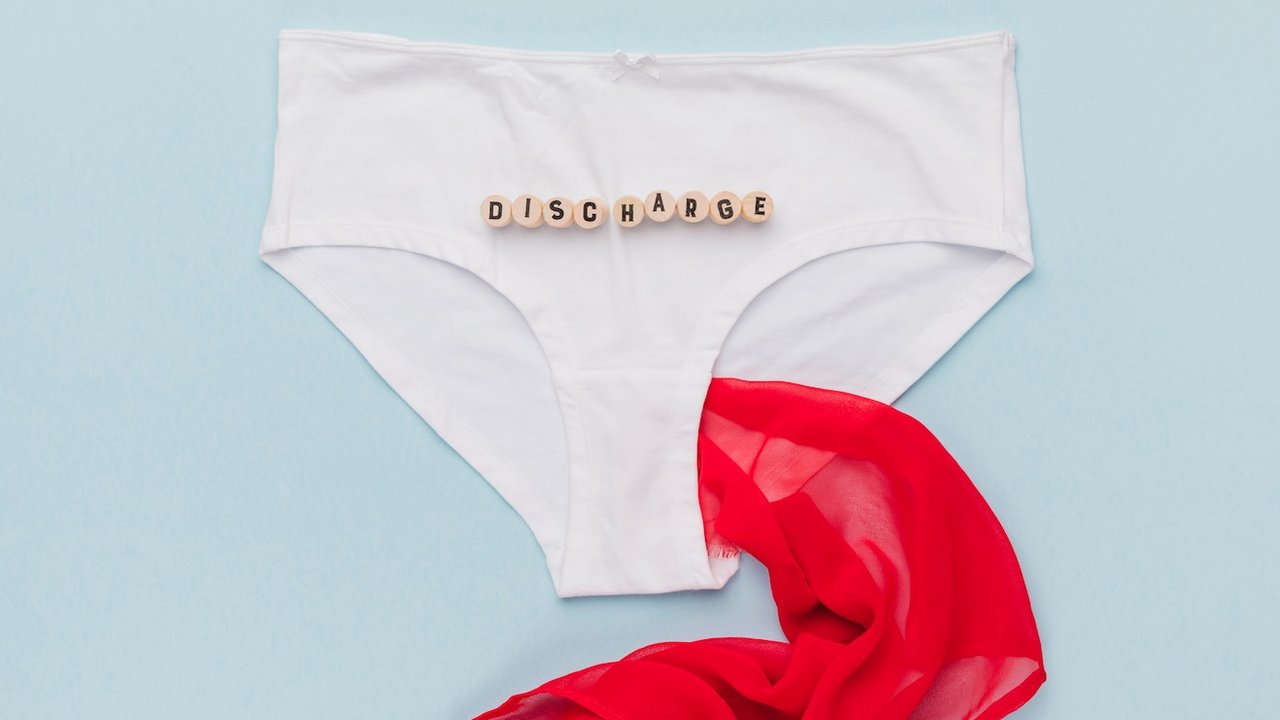 <p>Ilustrasi Darah Haid di Panties / by freepik</p>