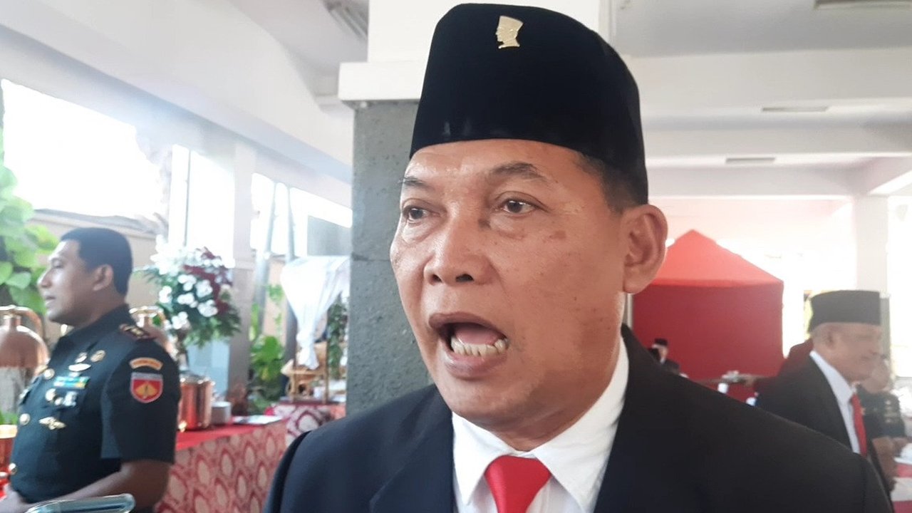 Wali Kota Solo Teguh Prakosa di Gedung DPRD Kota Solo, Rabu (16/8).(Liputan6.com/Fajar Abrori)