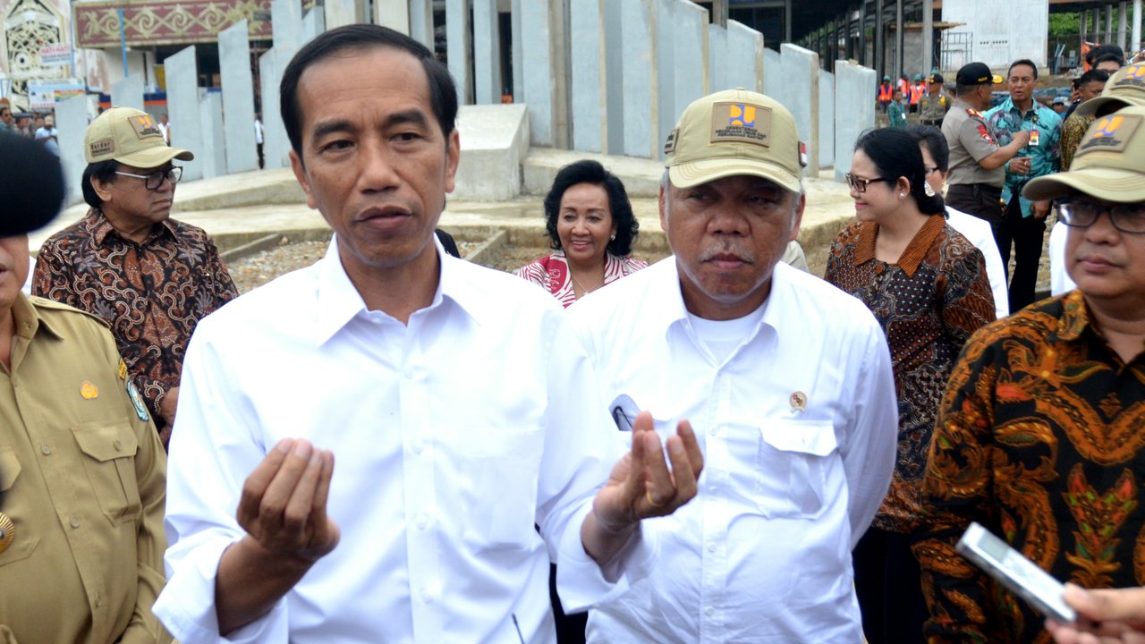 Kunjungan Presiden Jokowi ke Kalimantan Barat untuk meninjau PLBN Entikong.
