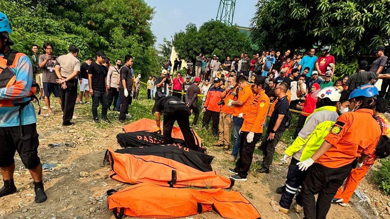 Jenazah Mengambang di Kali Bekasi