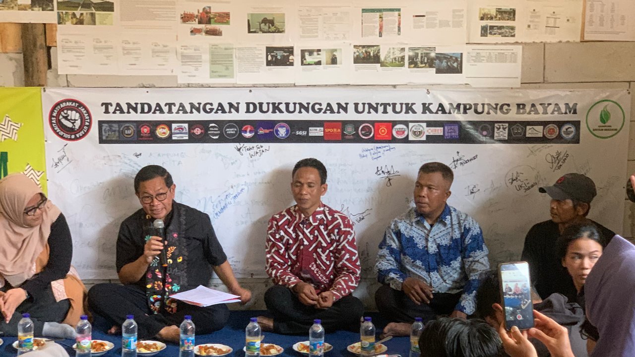 Pramono Anung kampanye di Kampung Bayam