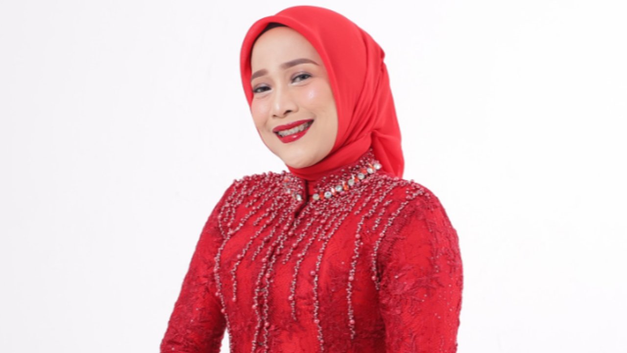 Tia Rahmania, Sumber: Instagram @tiarahmania_bantenofficial.