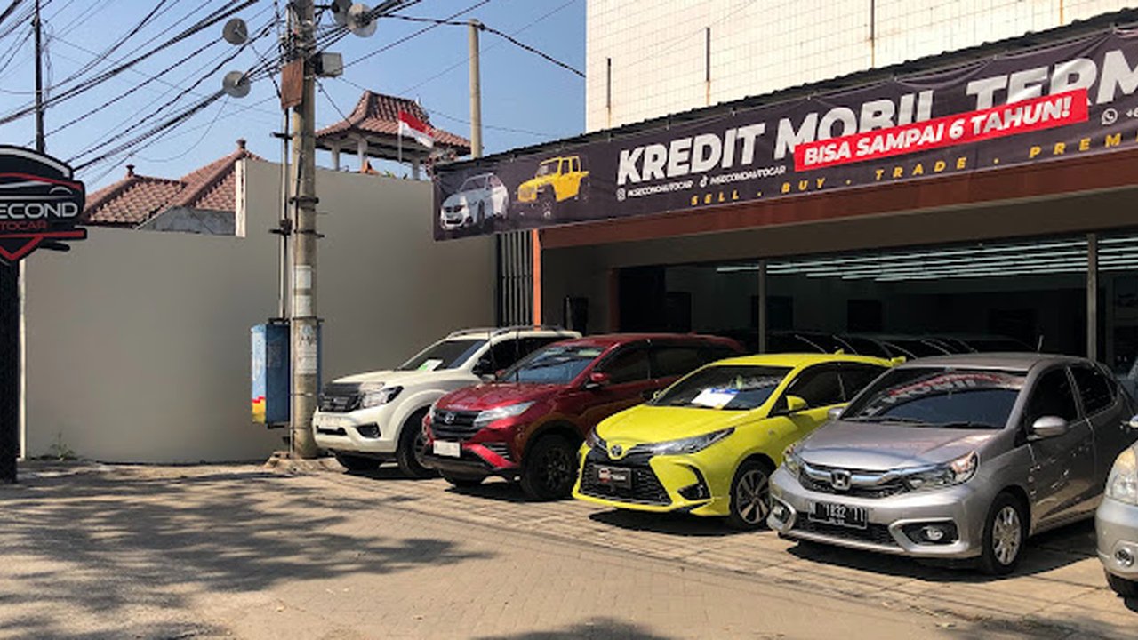 M-Second Autocar