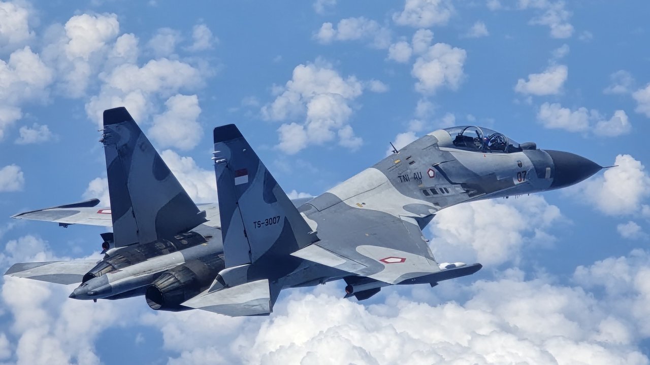 Jet Tempur Sukhoi