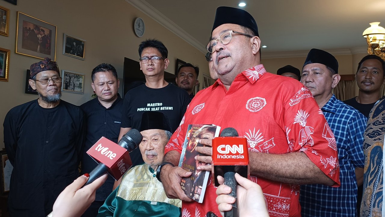 Rano Karno Sowan ke Rumah Mantan Wagub Jakarta Eddie Nalapraya