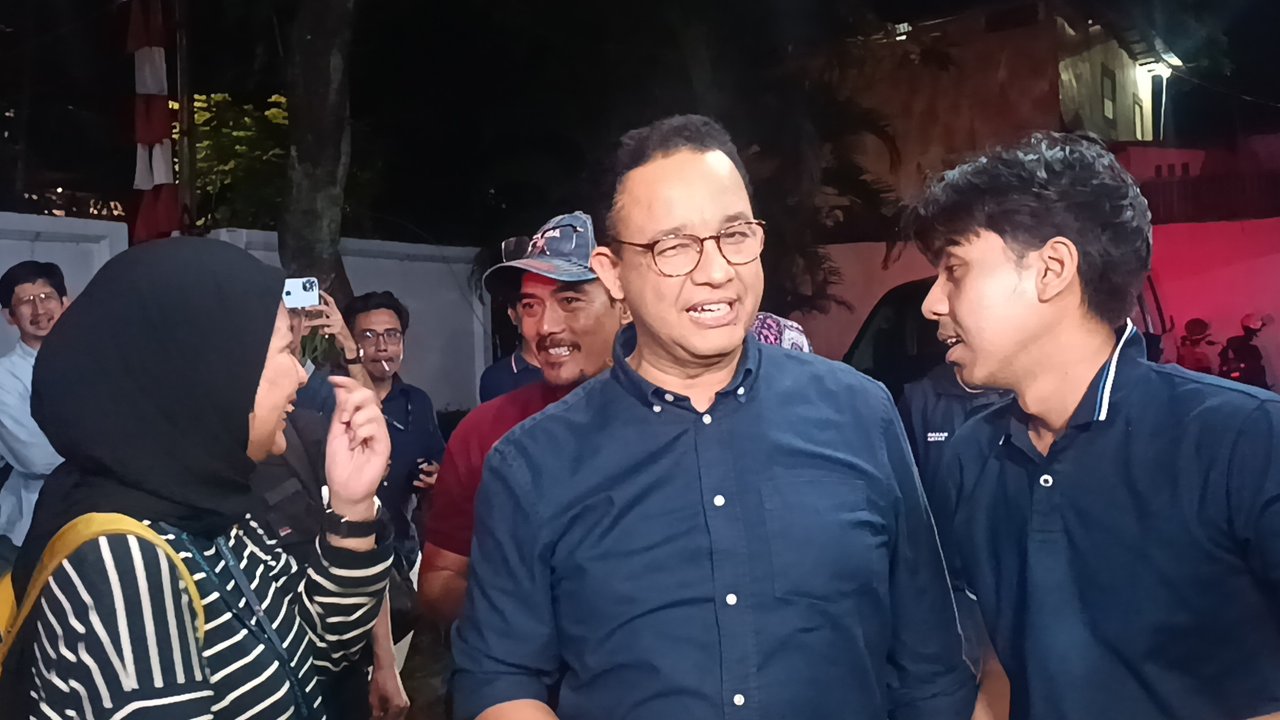 Anies Baswedan sambangi kantor DPD PDIP