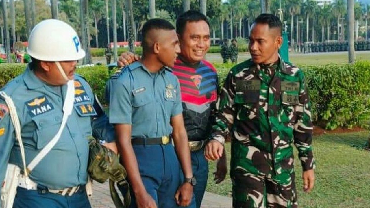 TNI Gadungan masuk Monas