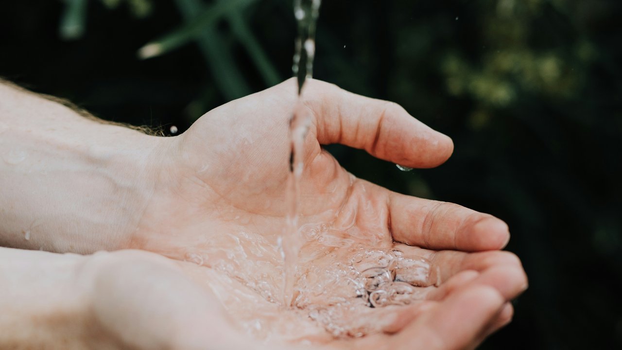 Doa Minum Air Zam-Zam Sesuai Sunnah Rasul, Hafalkan Segera