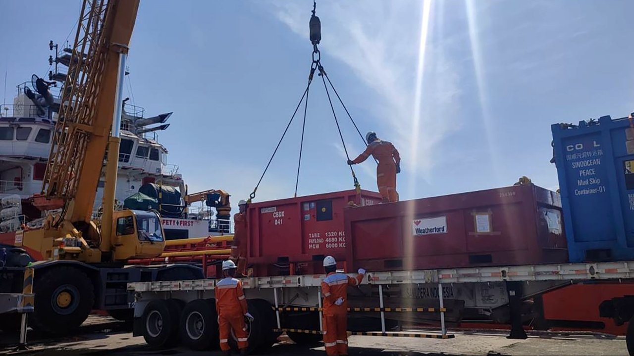 <p>Menhub Budi Karya Sumadi neryebertemu dengan PJ Gubernur DKI Jakarta Heru Budi Hartono, di Kementerian Perhubungan, Senin (24/10/2022). (Dok Kemenhub)</p>