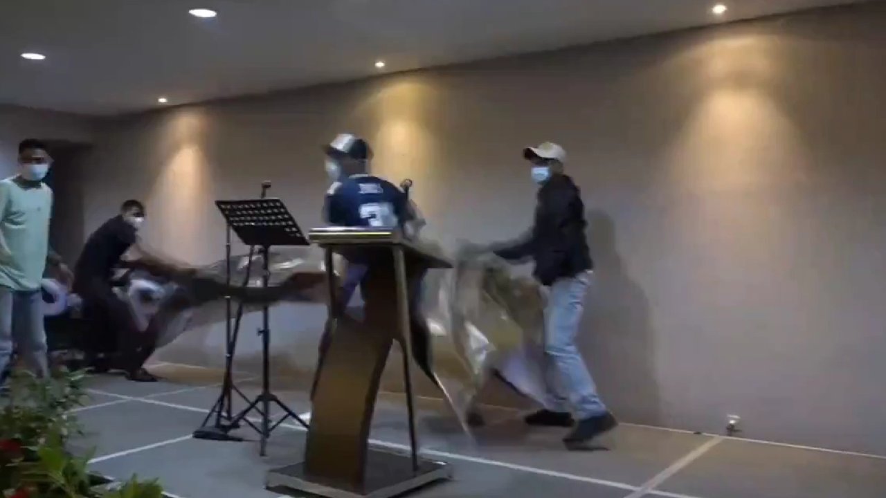 Konferensi Pers Acara Diskusi