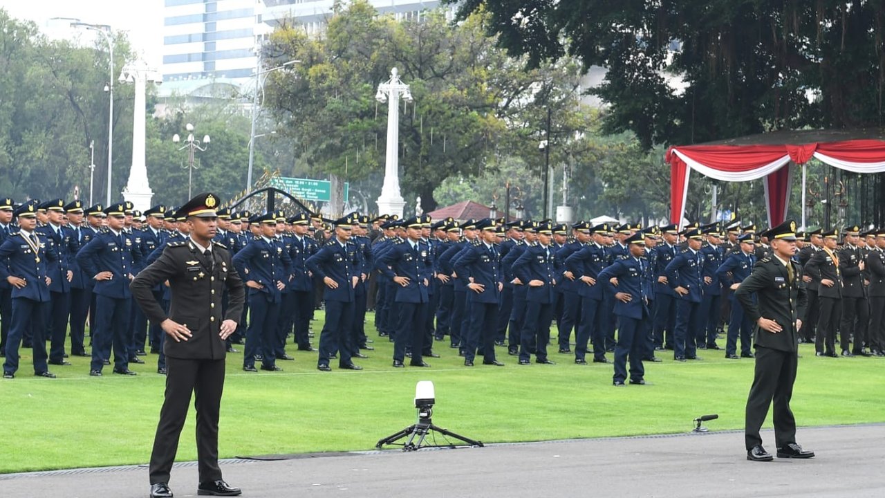 Isinya, banyak ungkapan penuh makna hingga imbauan untuk berbagi ilmu ke sesama.
