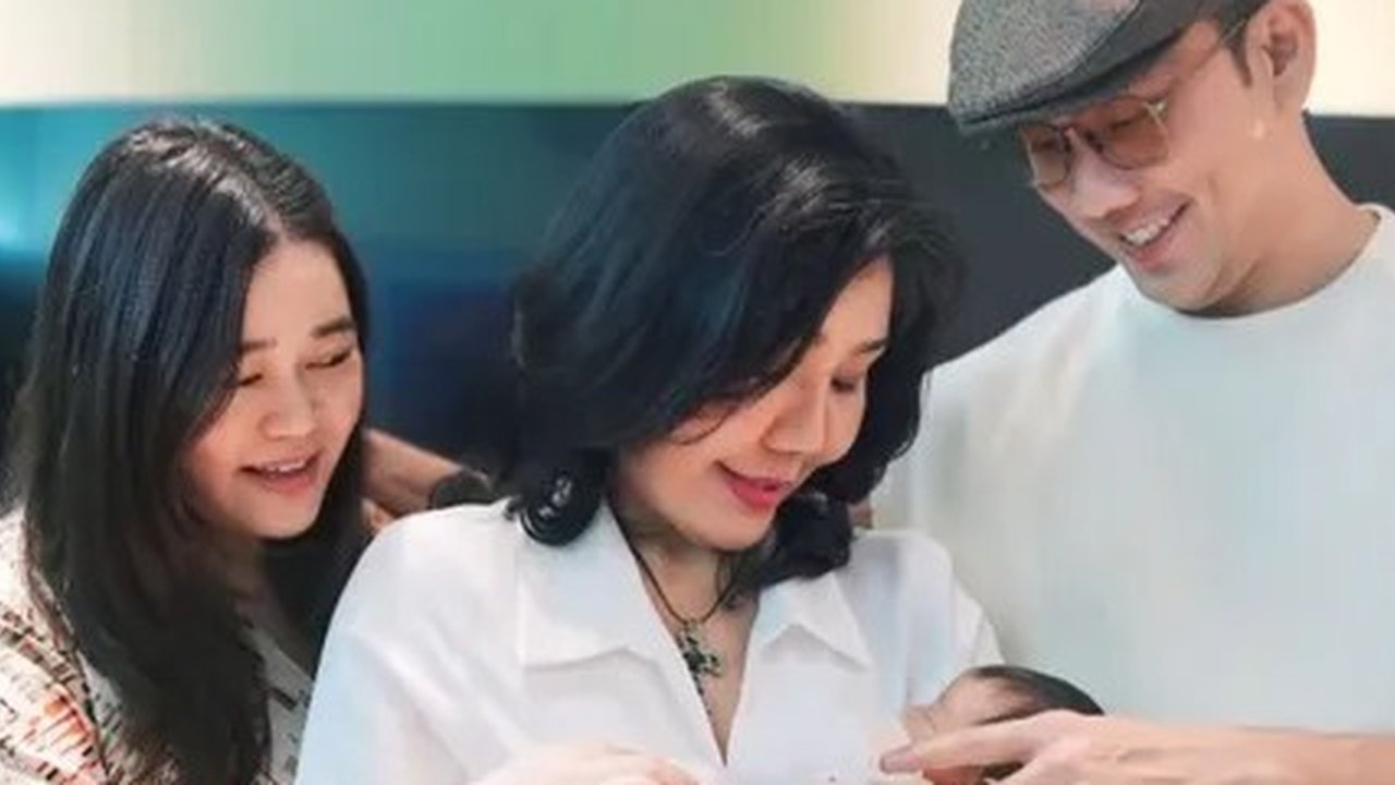 Potret Terbaru Baby Gabriella Anak Denny Sumargo dan Olivia Allan