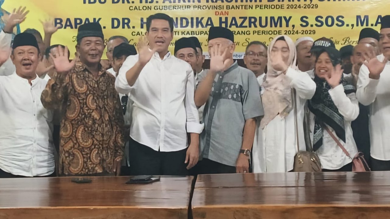 pensiunan kades dukung airin