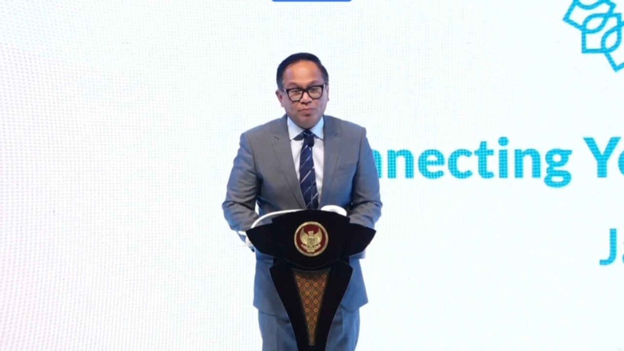Wakil Menteri BUMN Kartika Wirjoatmodjo dalam pembukaan BSI International Expo 2024, di JCC Senayan, Jakarta, Kamis (20/6/2024). (Arief/Liputan6.com)