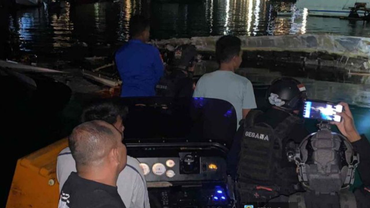 ledakan speedboat