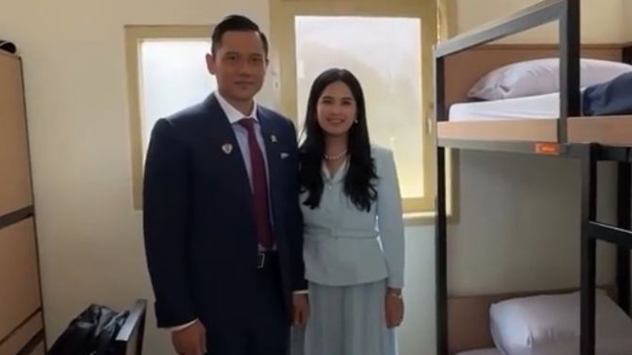 Nostalgia Masa Sekolah, Intip Momen AHY dan Istri Kunjungi SMA Taruna Nusantara