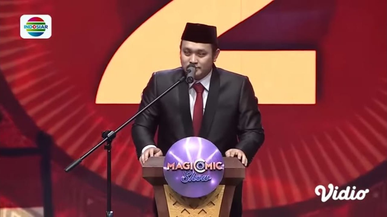 Satu Studio Melongo Lihat Gilang Dirga Impersonate Presiden Pertama Hingga Pak Jokowi, Semuanya Mirip
