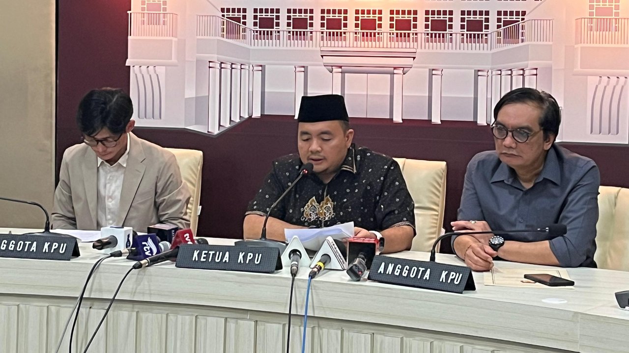 <p>Ketua Komisi Pemilihan Umum (KPU) Republik Indonesia (RI) Mochamad Afifuddin dalam konferensi pers di Kantor KPU RI, Jakarta Pusat, Kamis (22/8/2024). (Liputan6.com/Winda Nelfira)</p>