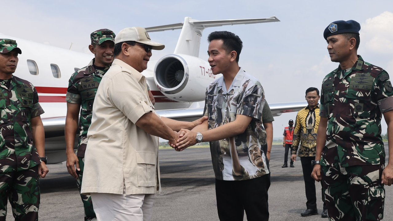 Prabowo tiba di Solo disambut Gibran Rakabuming. (Foto: Dok. Twitter @prabowo)
