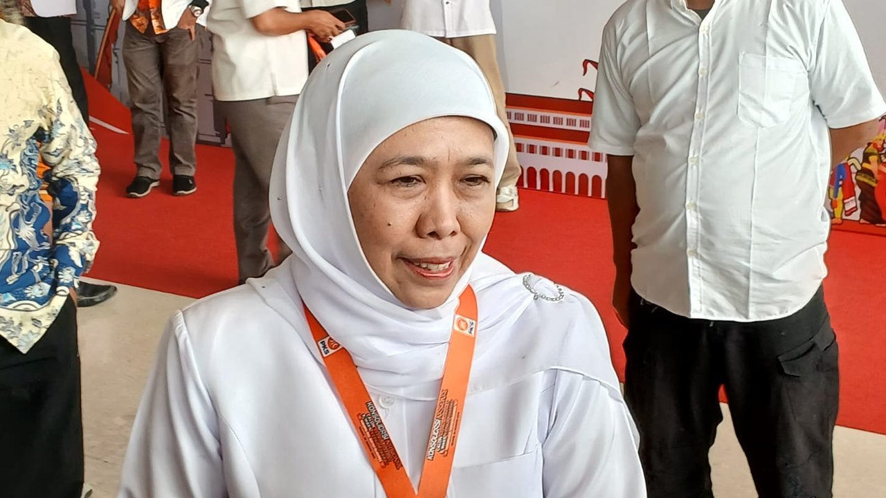 <p>Bakal Calon Gubernur Jawa Timur Khofifah Indar Parawansa (Liputan6.com/Pramita Tristiawati)</p>