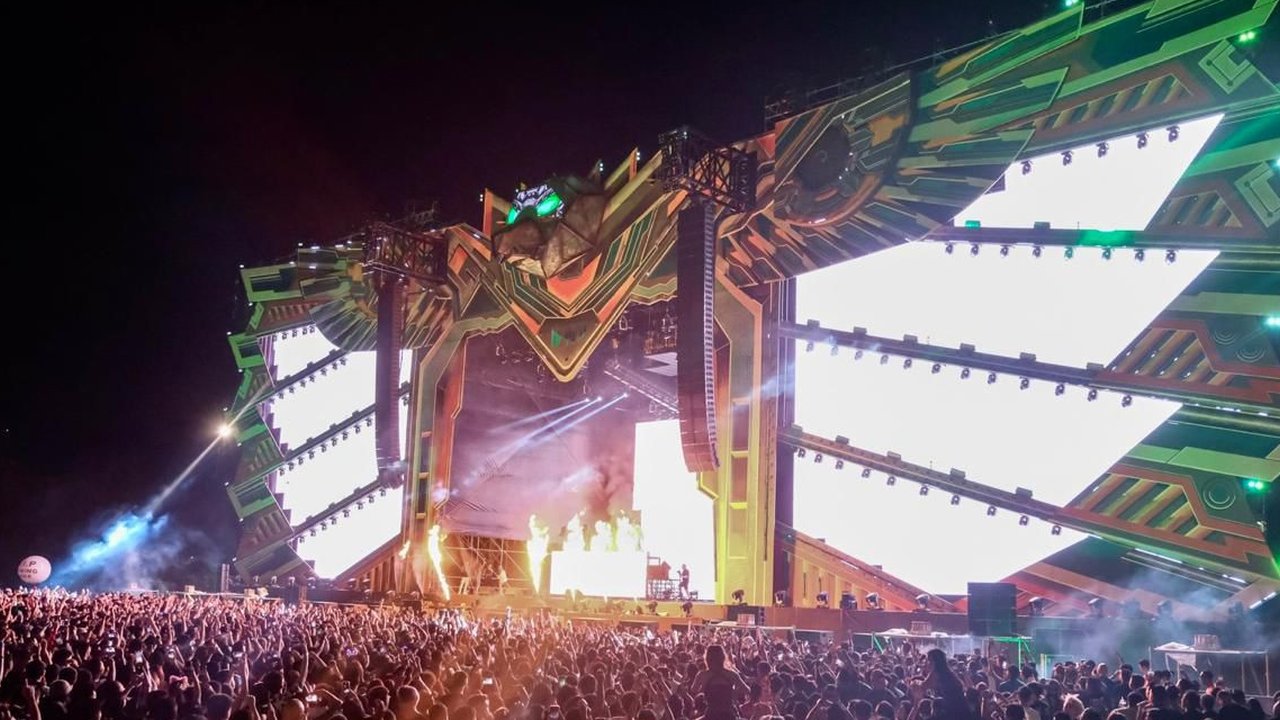 Suasana konser DWP 2022. (dok. Biro Komunikasi Publik Kemenparekraf)