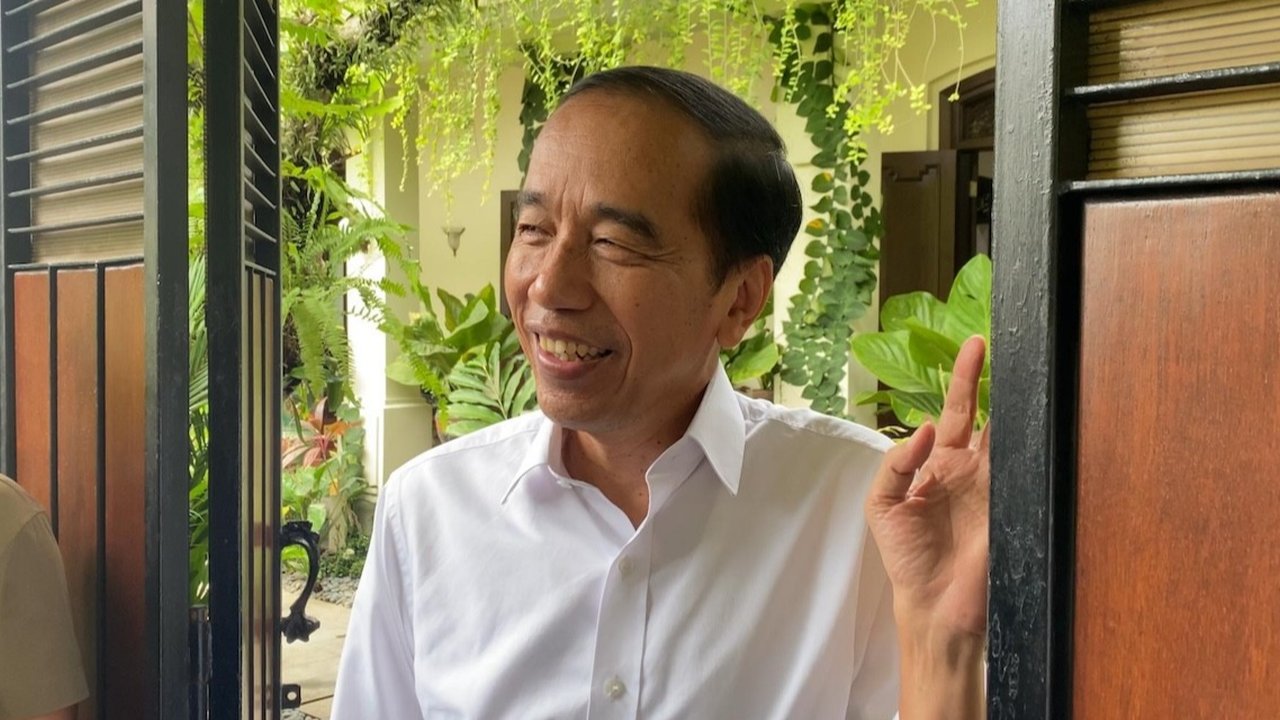 Presiden Ke-7 RI Joko Widodo (Jokowi) menegaskan tidak pernah meminta perpanjangan jabatan sebagai kepala negara."Ini saya ulangi lagi, tidak pernah yang ...