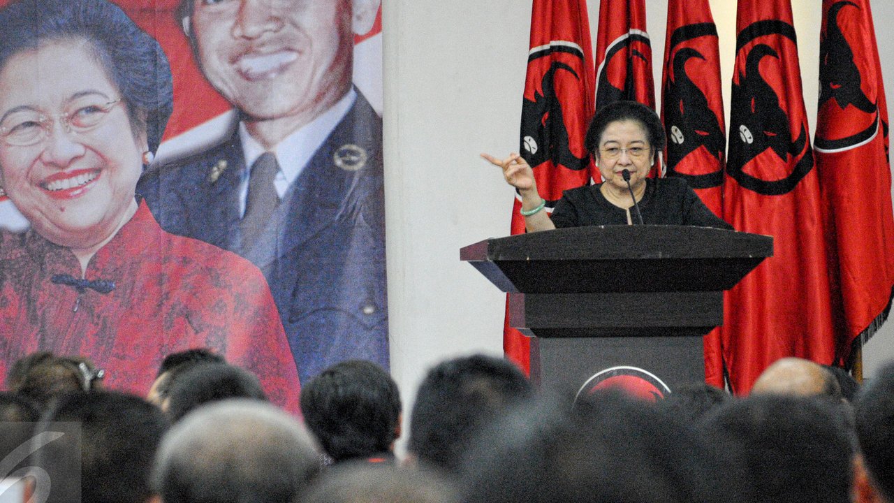 Ketua Umum Partai Demokrasi Indonesia Perjuangan (PDIP) Megawati Soekarnoputri di kantor DPP PDIP, Senin (26/8/2024). (Liputan6.com/ Nanda Perdanaputra)