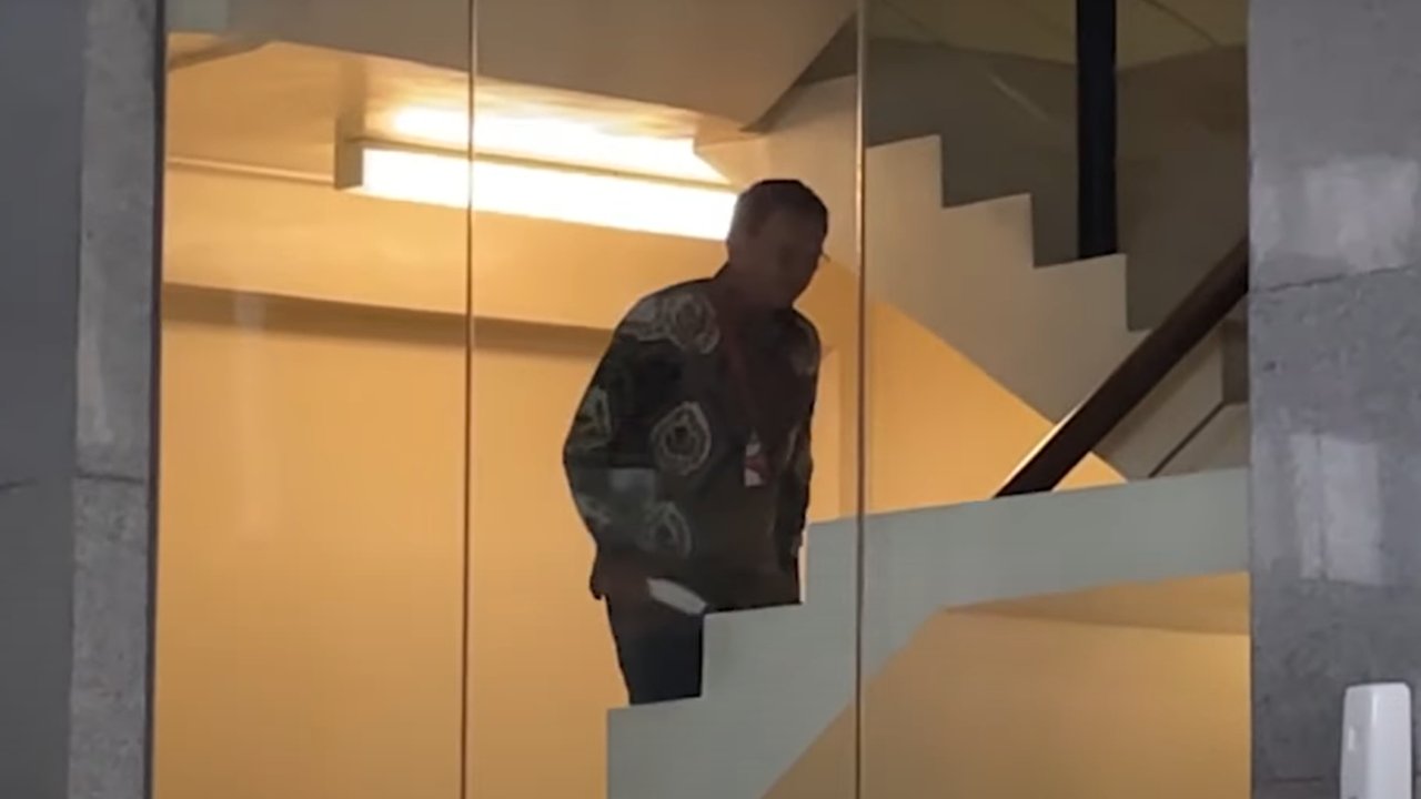 Momen Ahok Tersandung di KPK