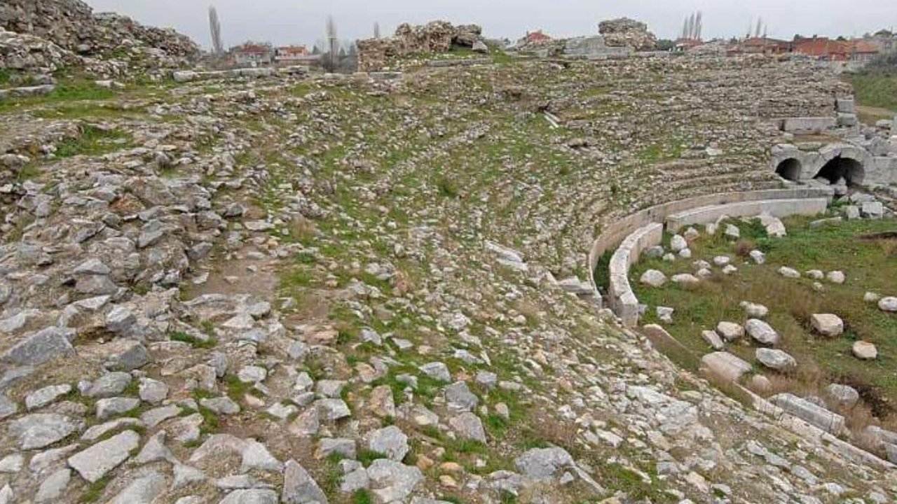 teater kuno di nicaea