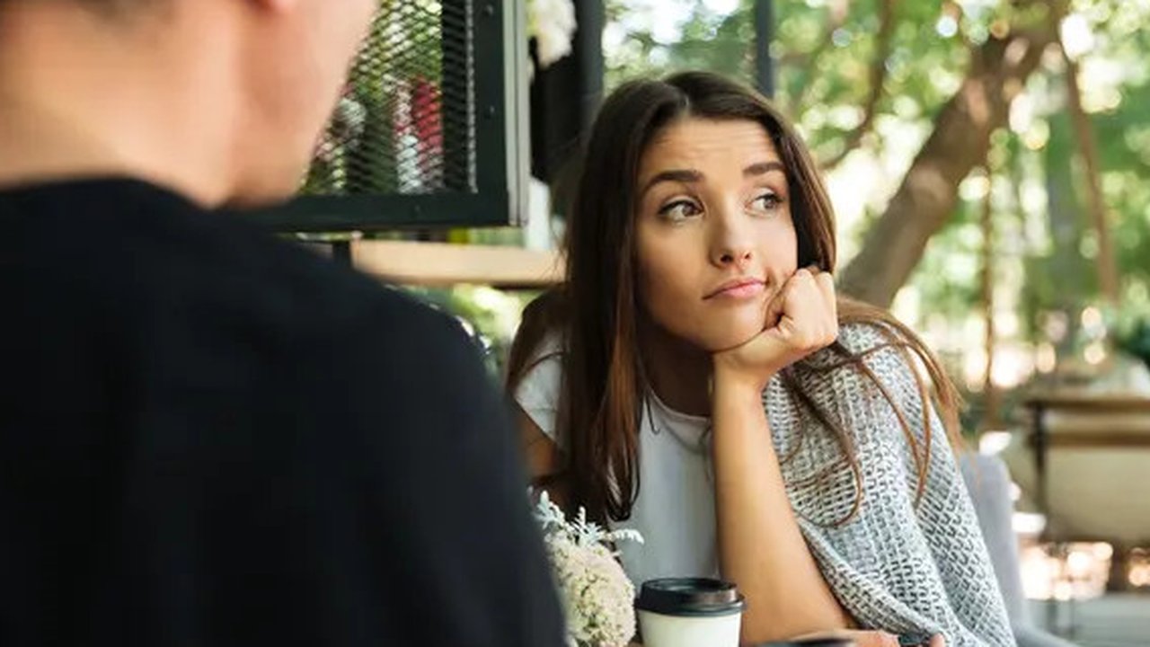 Ilustrasi Cemburu/https://www.freepik.com/drobotdean