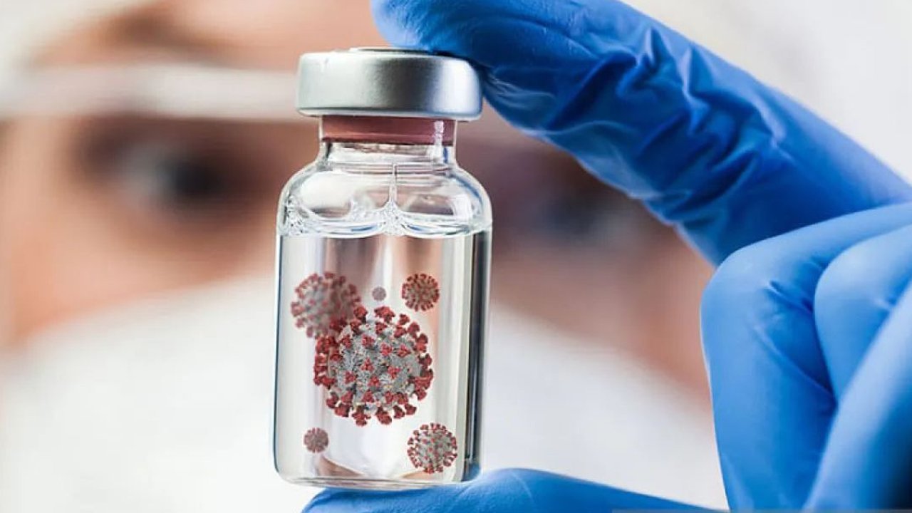 Dokter spesialis penyakit dalam dari Fakultas Kedokteran Universitas Indonesia-Rumah Sakit Umum Pusat Nasional Dr. Cipto Mangunkusumo menjelaskan Human ...