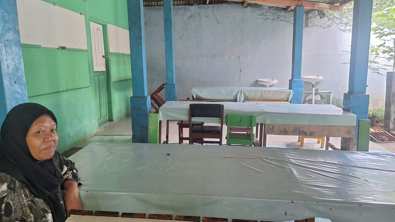 pedagang kecil terdampak makan bergizi gratis