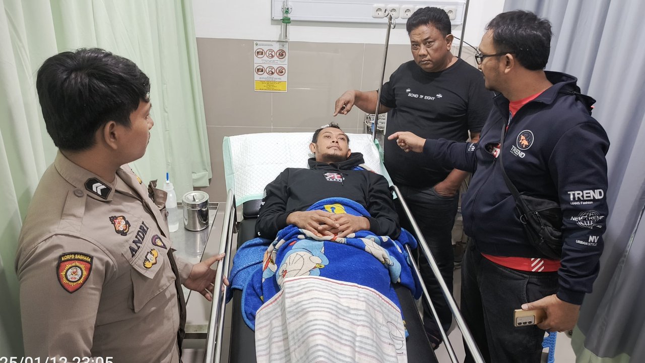 Ayah Di Jombang Cangkul Kepala Anak Tiri Gara-gara Pohon