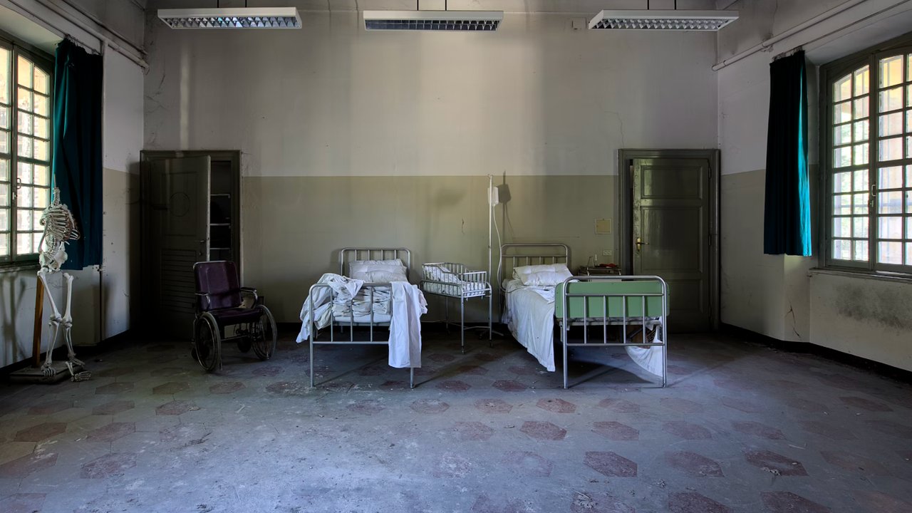 Menginginkan suasana rumah yang hangat, keluarga muda atau kaum milenial, ternyata mengincar bahan bangunan bernuansa alam. Salah satu pilihannya adalah lantai vinyl, dimana kelebihannya memb