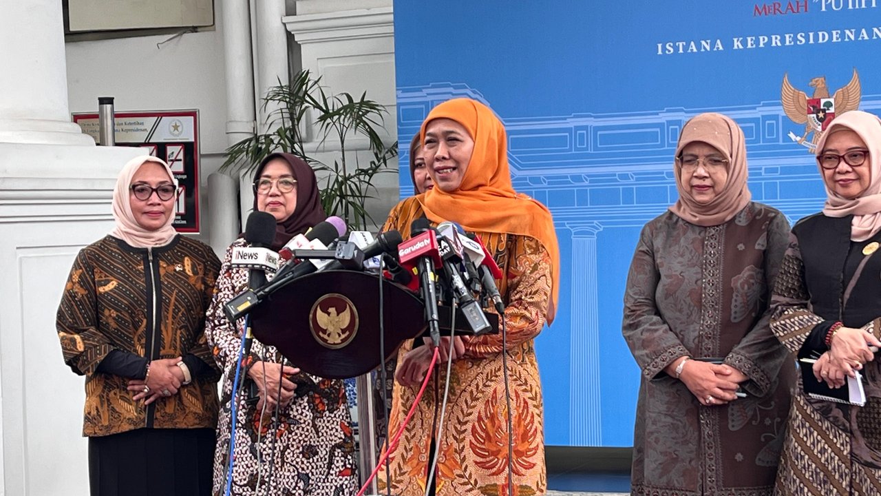 Khofifah temui prabowo di Istana