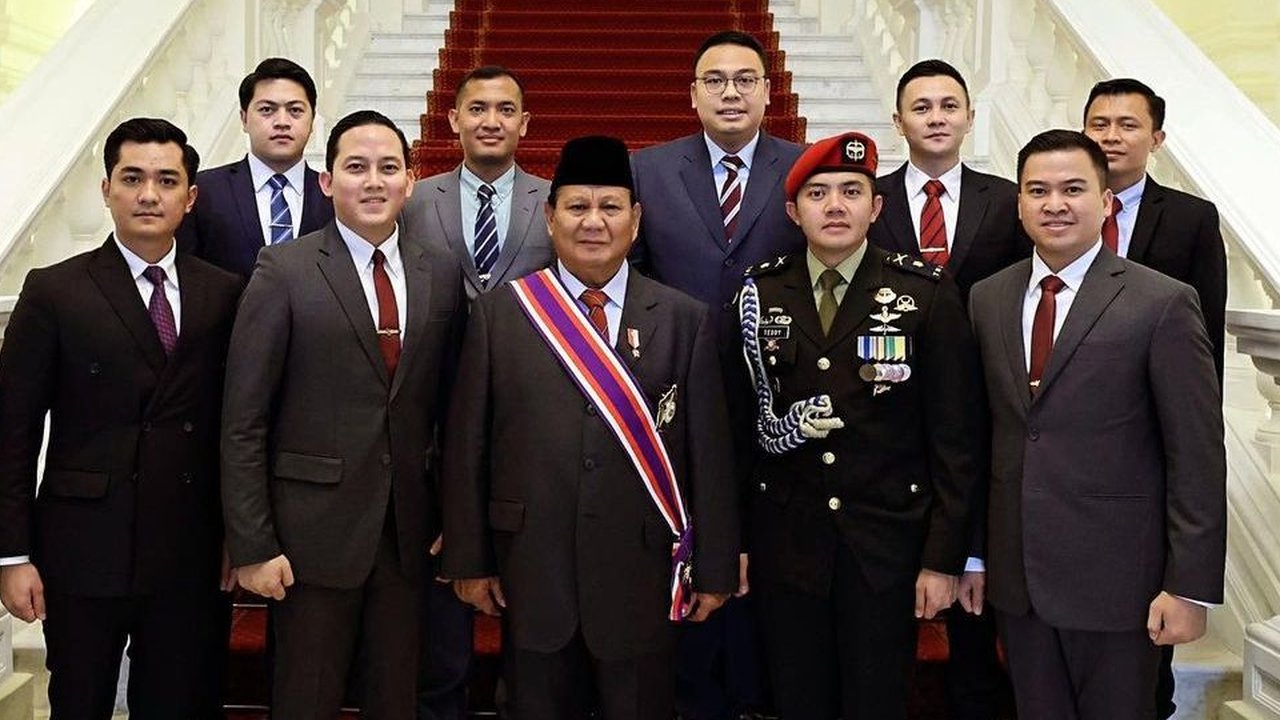 8 Potret Agung Surahman, Ajudan Prabowo yang Berhasil Mencuri Perhatian karena Bernyanyi Depan Presiden China Xi Jinping