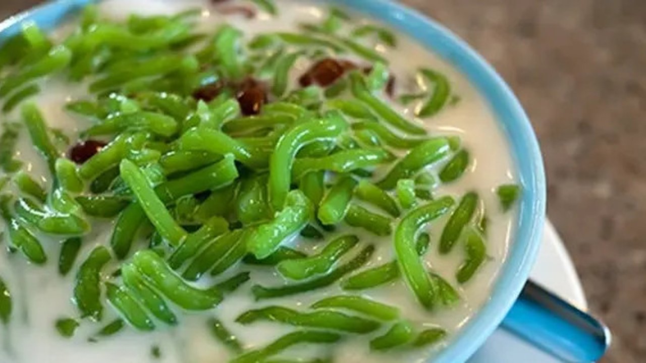 Kalori dan Nutrisi segelas es cendol, serta Dampak Konsumsi Berlebihan